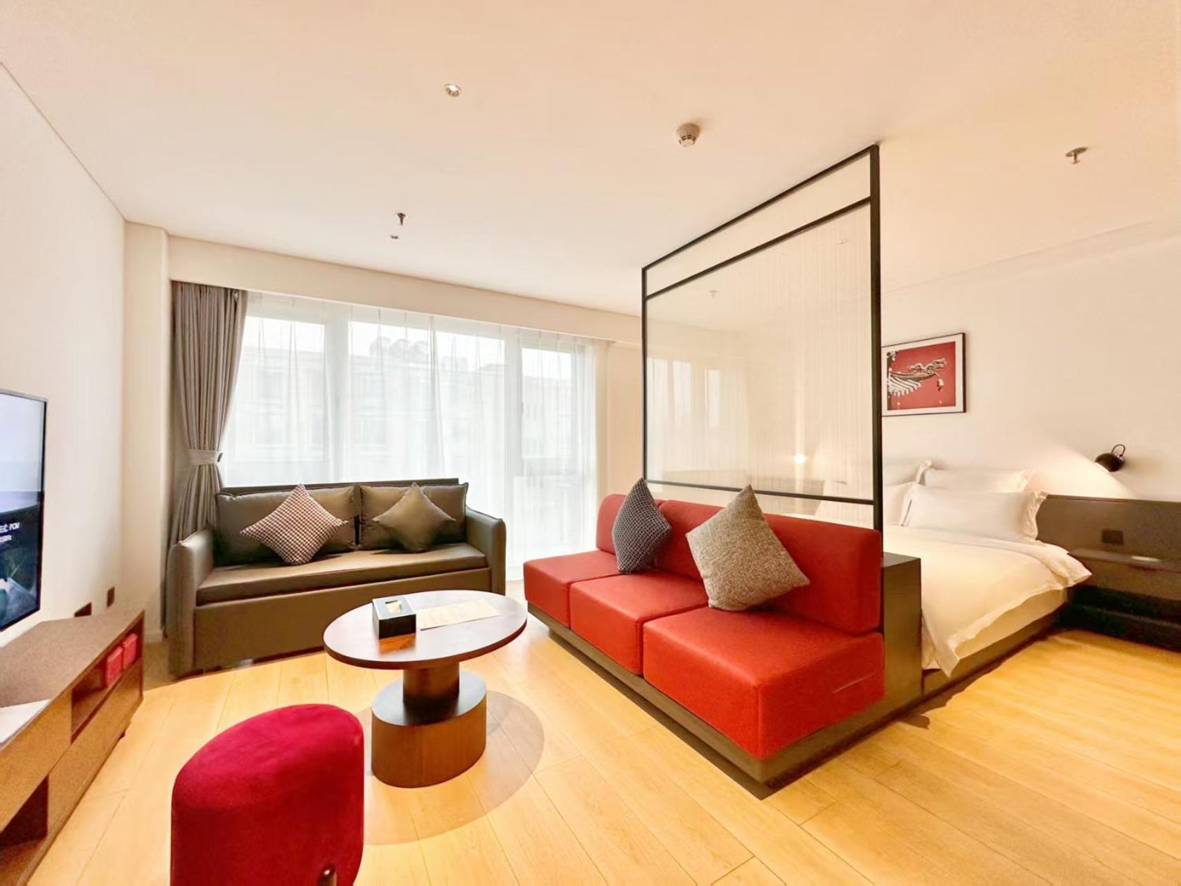 Base-Beijing Wangfujing Serviced Apartment- In Hutong &Bike Rental &Close To Forbidden City, Tian'Anmen Square &Subway Nearby &Free Coffee &Washing Machine,Kitchen &Restaurant Discount &English Speaking &High Speed Free Wifi מראה חיצוני תמונה