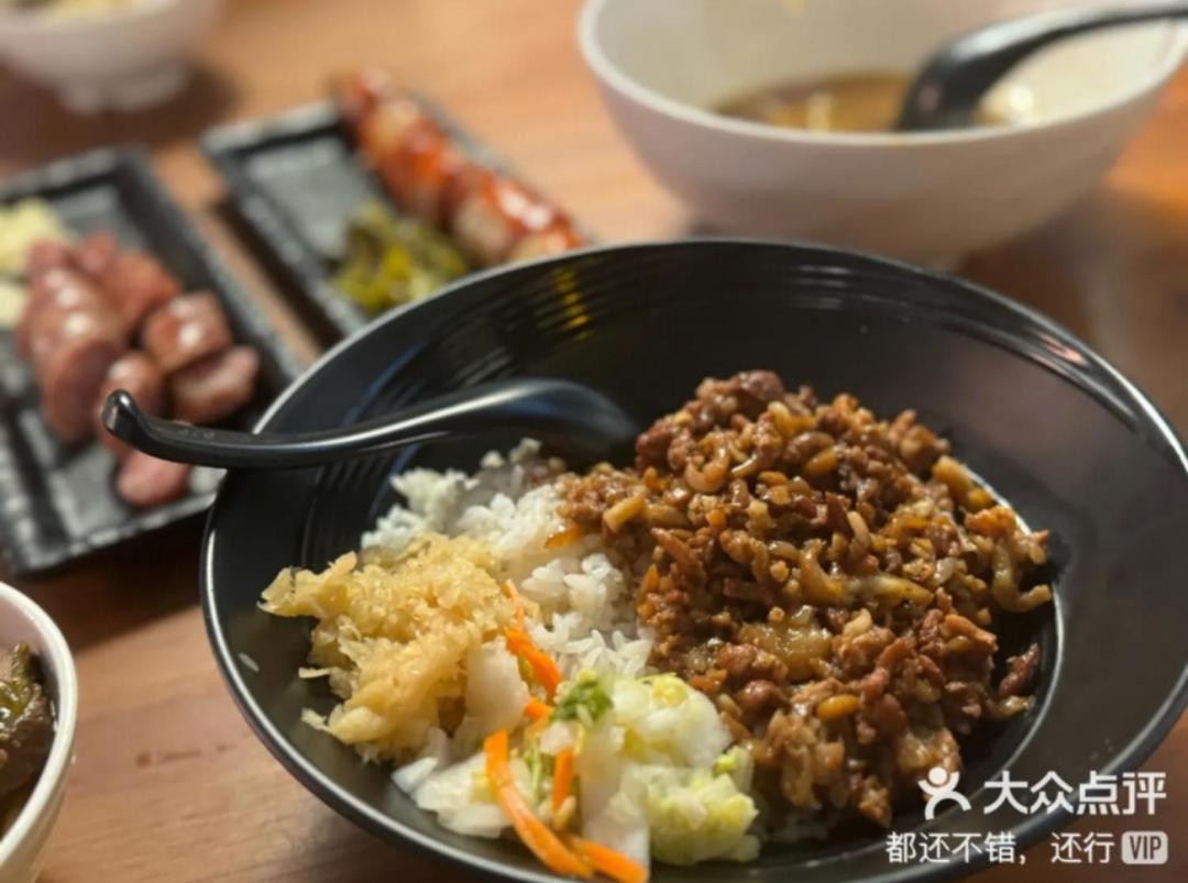 Base-Beijing Wangfujing Serviced Apartment- In Hutong &Bike Rental &Close To Forbidden City, Tian'Anmen Square &Subway Nearby &Free Coffee &Washing Machine,Kitchen &Restaurant Discount &English Speaking &High Speed Free Wifi מראה חיצוני תמונה