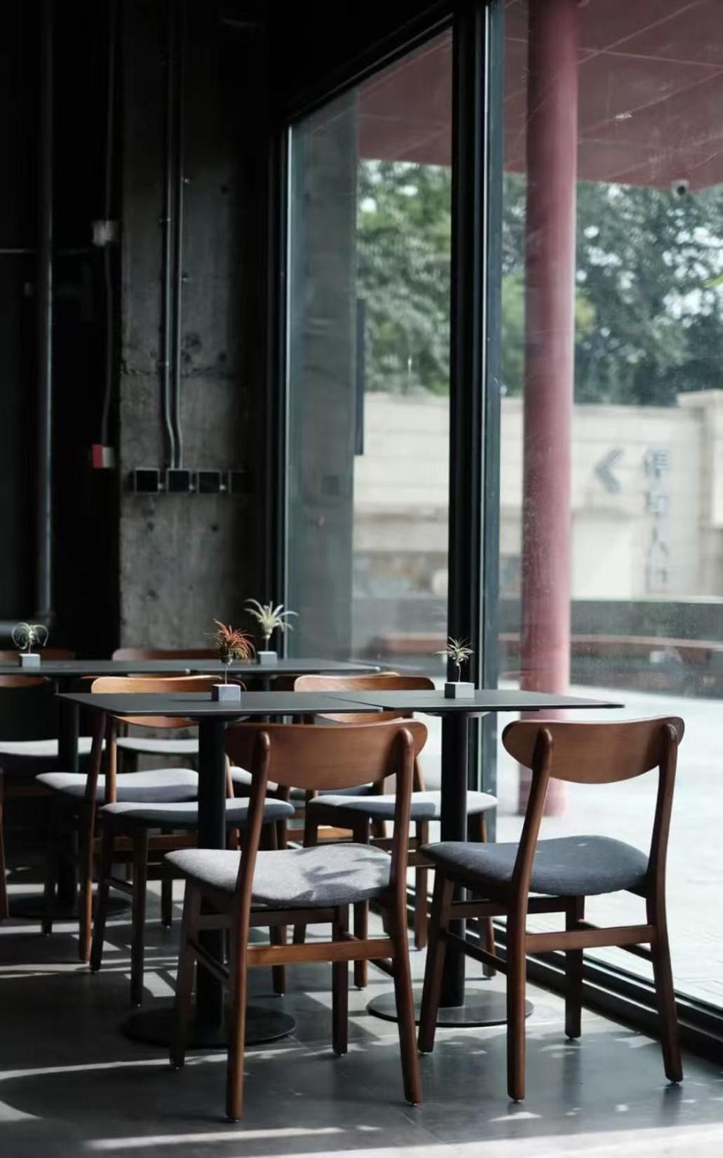 Base-Beijing Wangfujing Serviced Apartment- In Hutong &Bike Rental &Close To Forbidden City, Tian'Anmen Square &Subway Nearby &Free Coffee &Washing Machine,Kitchen &Restaurant Discount &English Speaking &High Speed Free Wifi מראה חיצוני תמונה